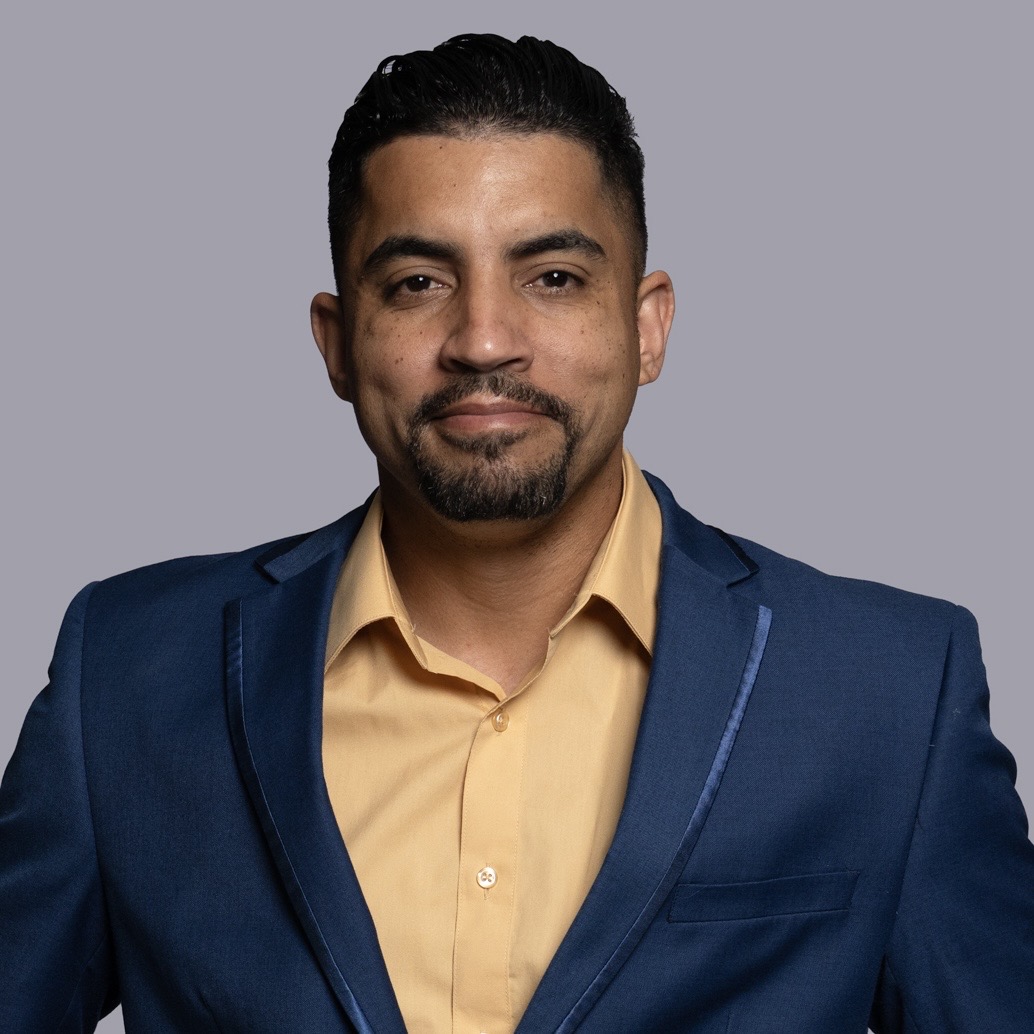 Luis Vazquez